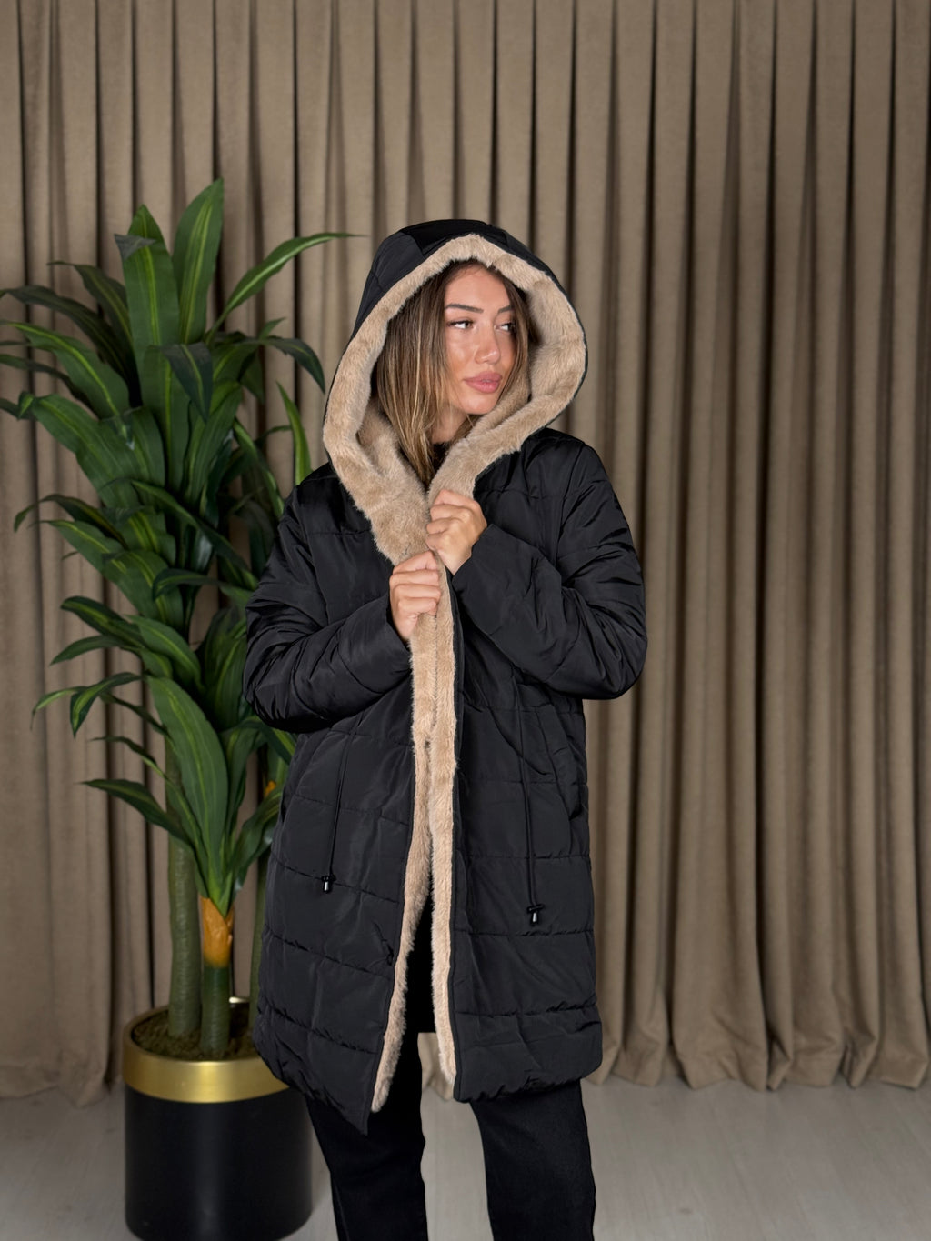 İPEKYOL MARKA SUNİ KÜRKLÜ MONT