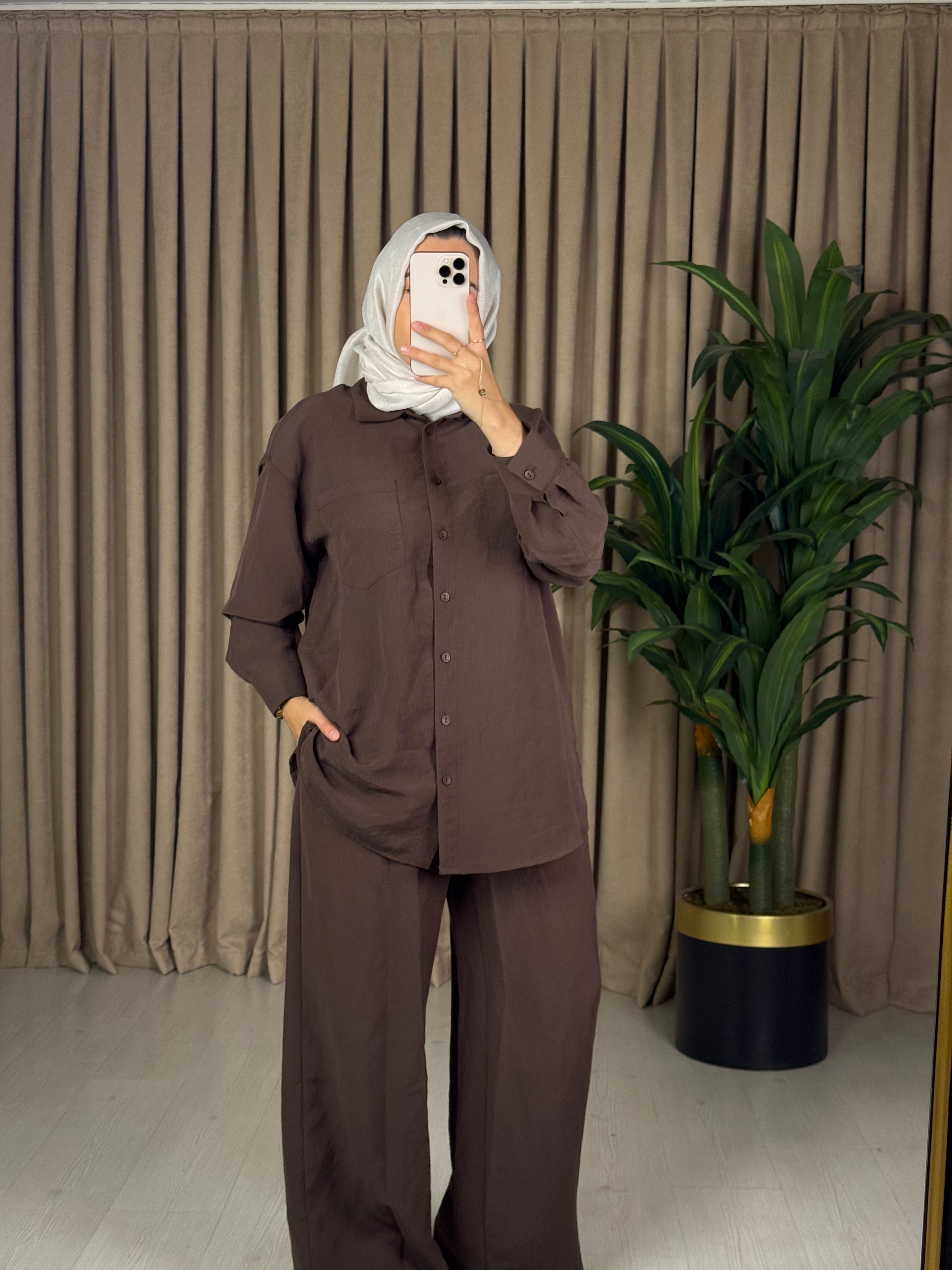 NUSS MARKA PANTOLON TAKIM