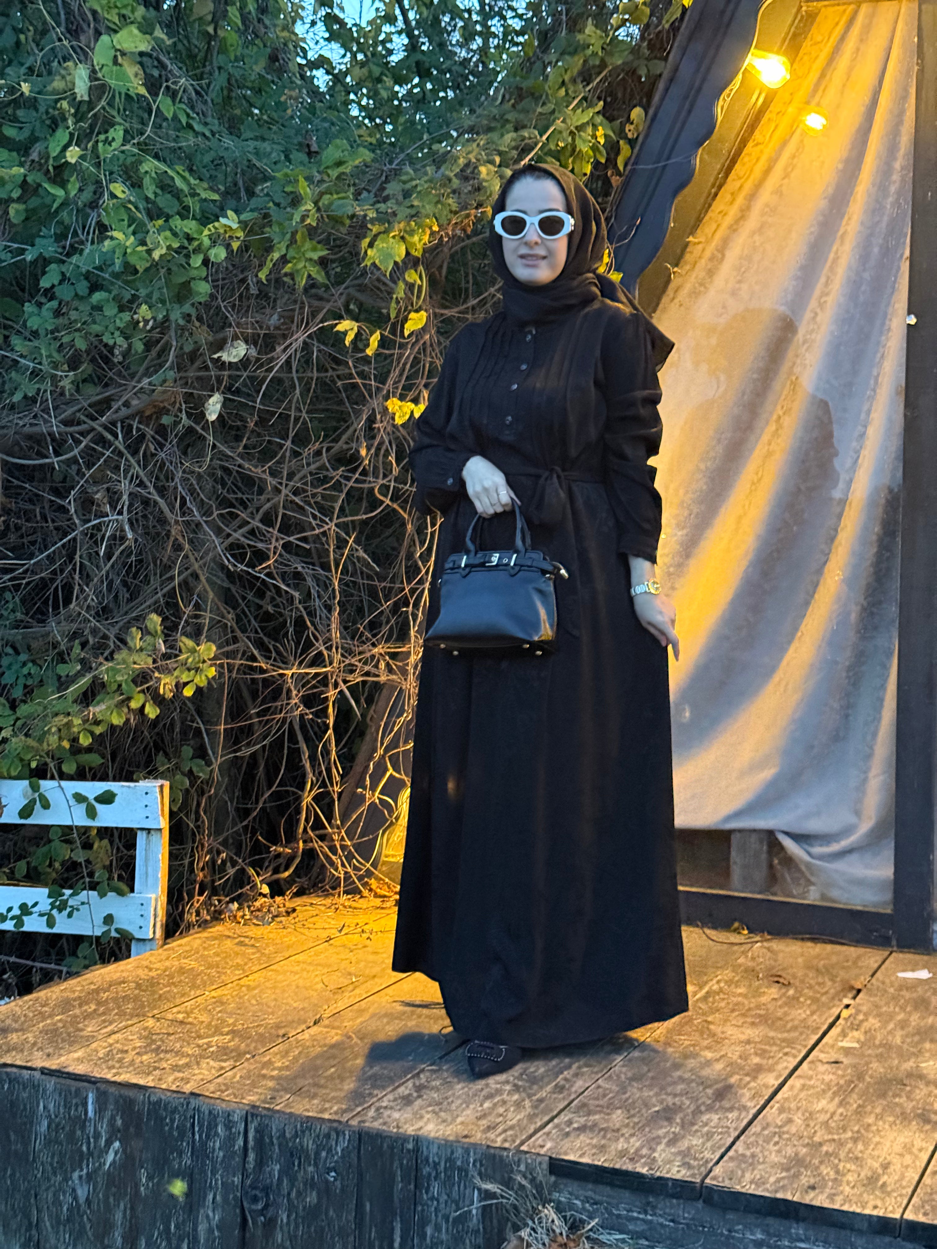 FUAT GÜRŞEN MARKA DESENLİ SATEN ELBİSE