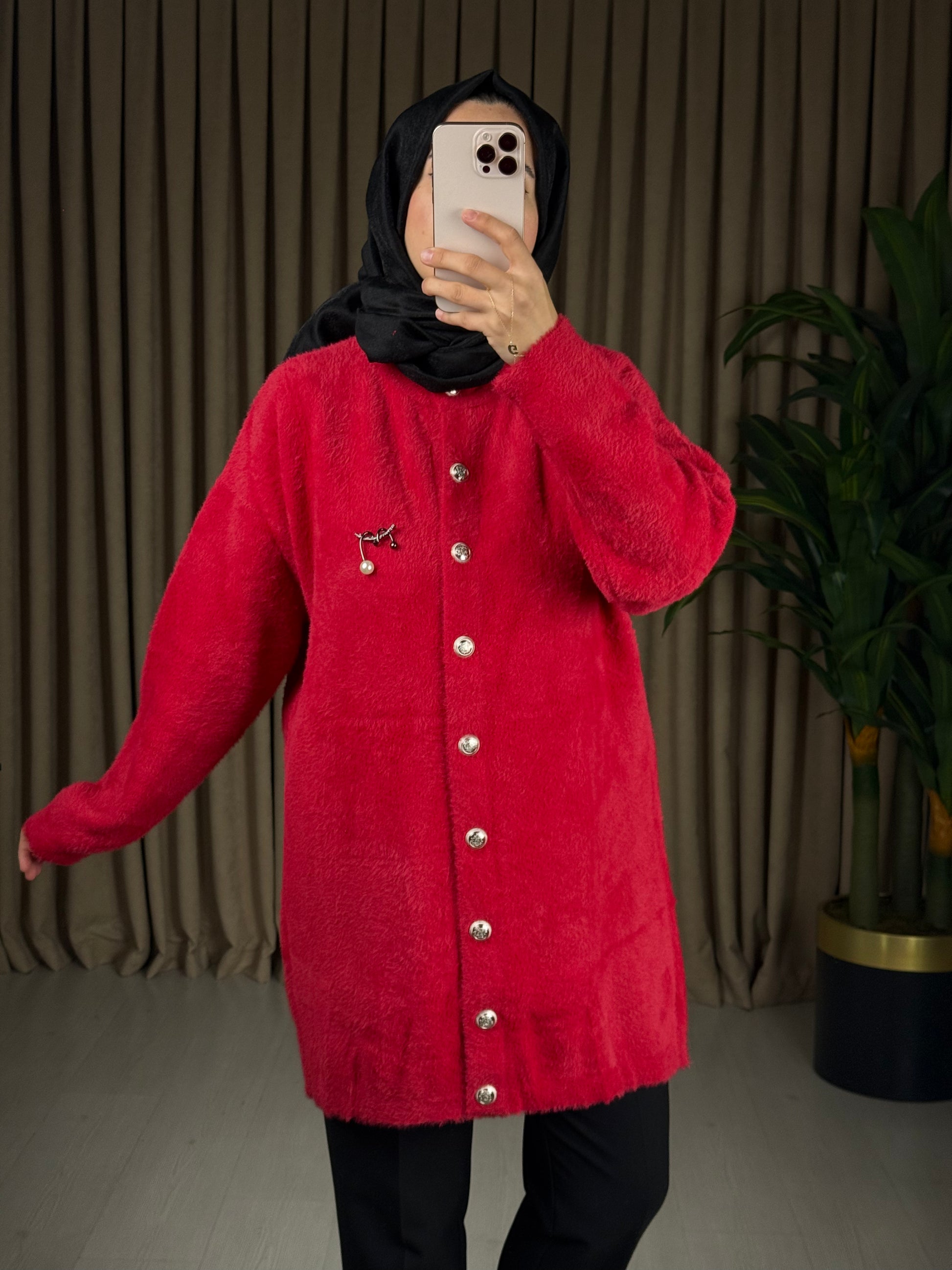 NUSS MARKA ANGORA HIRKA