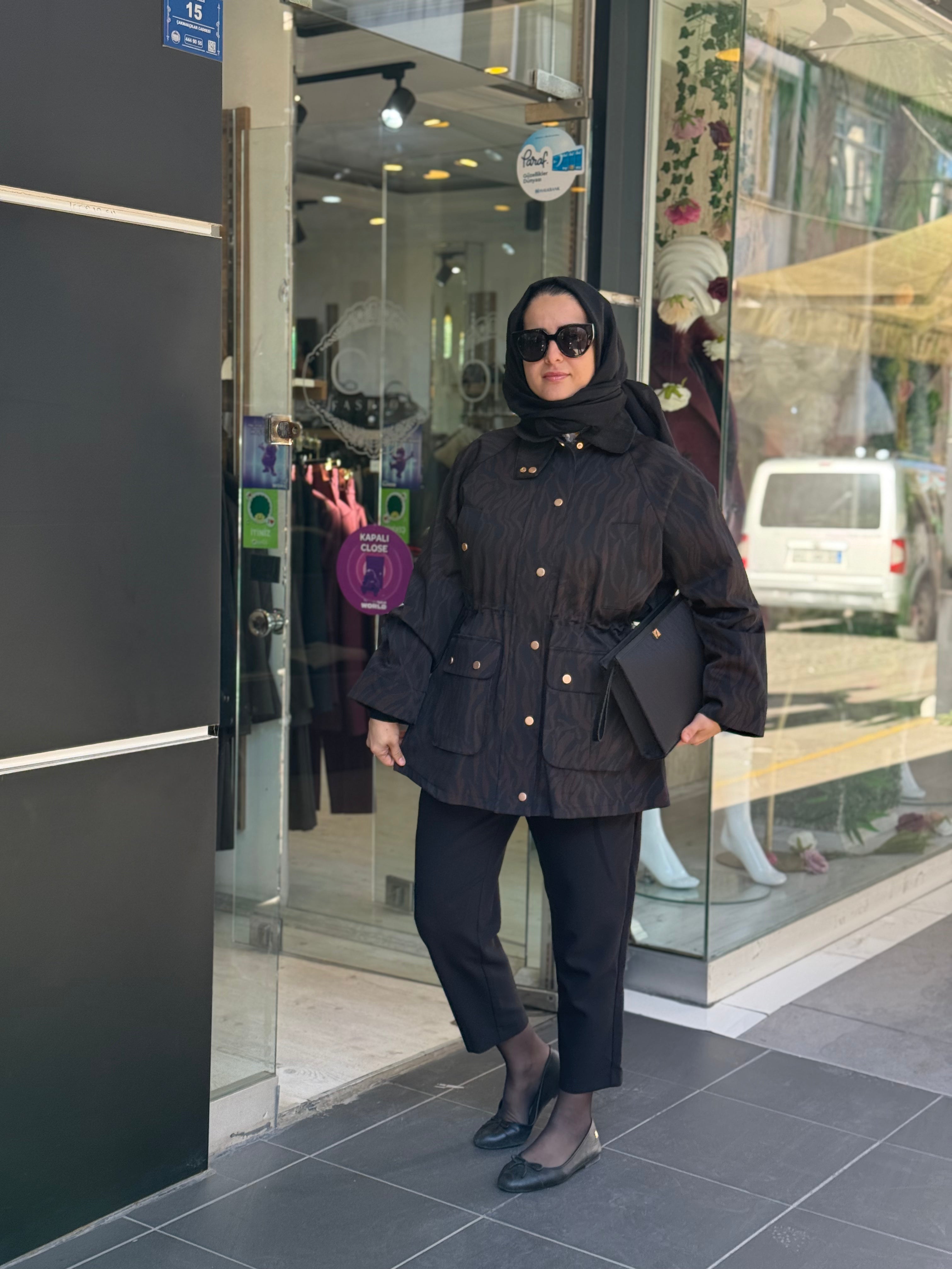 GHİSA MARKA DESENLİ CEKET