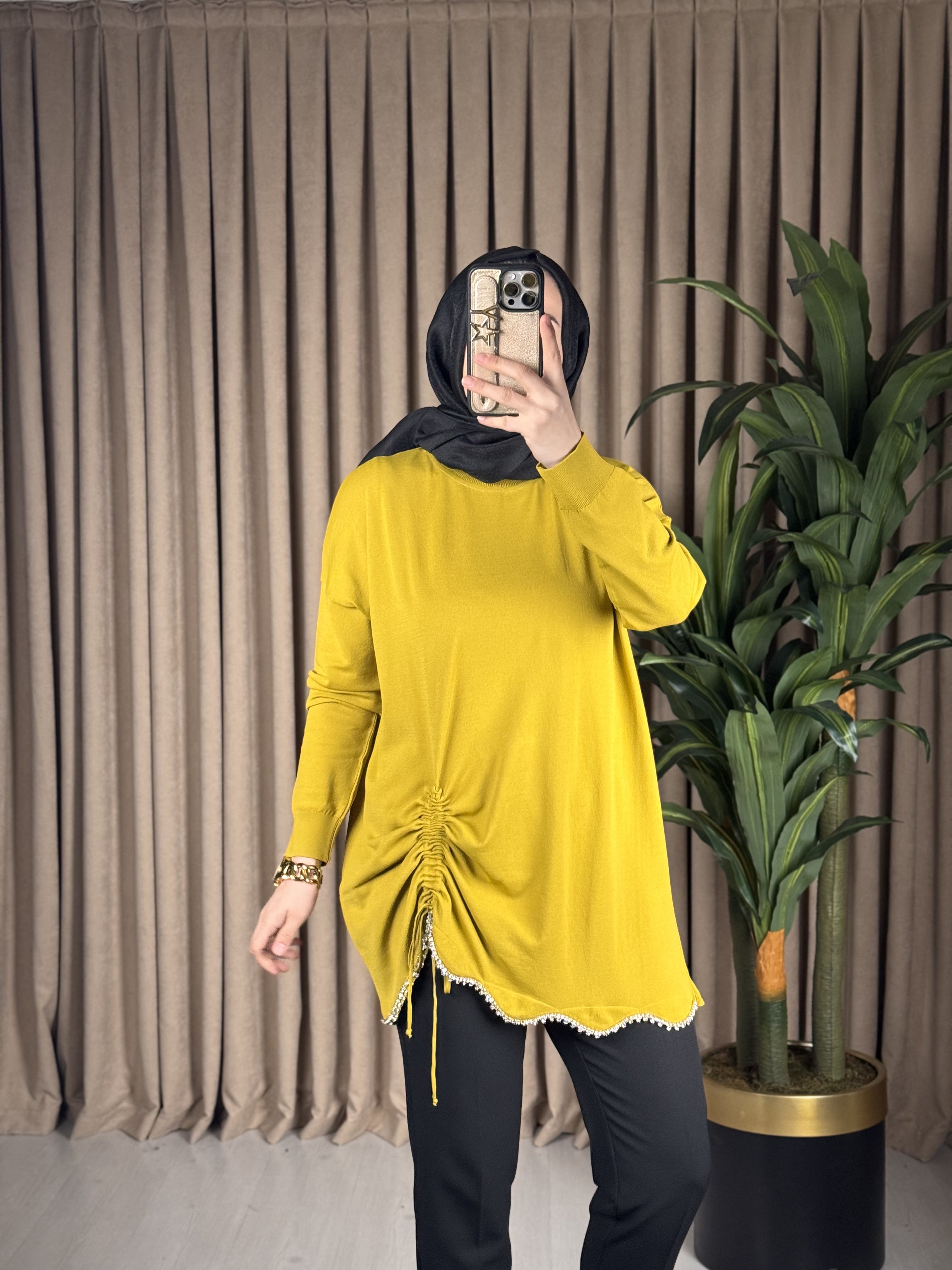 TAŞ DETAYLI BÜZGÜLÜ TUNİK