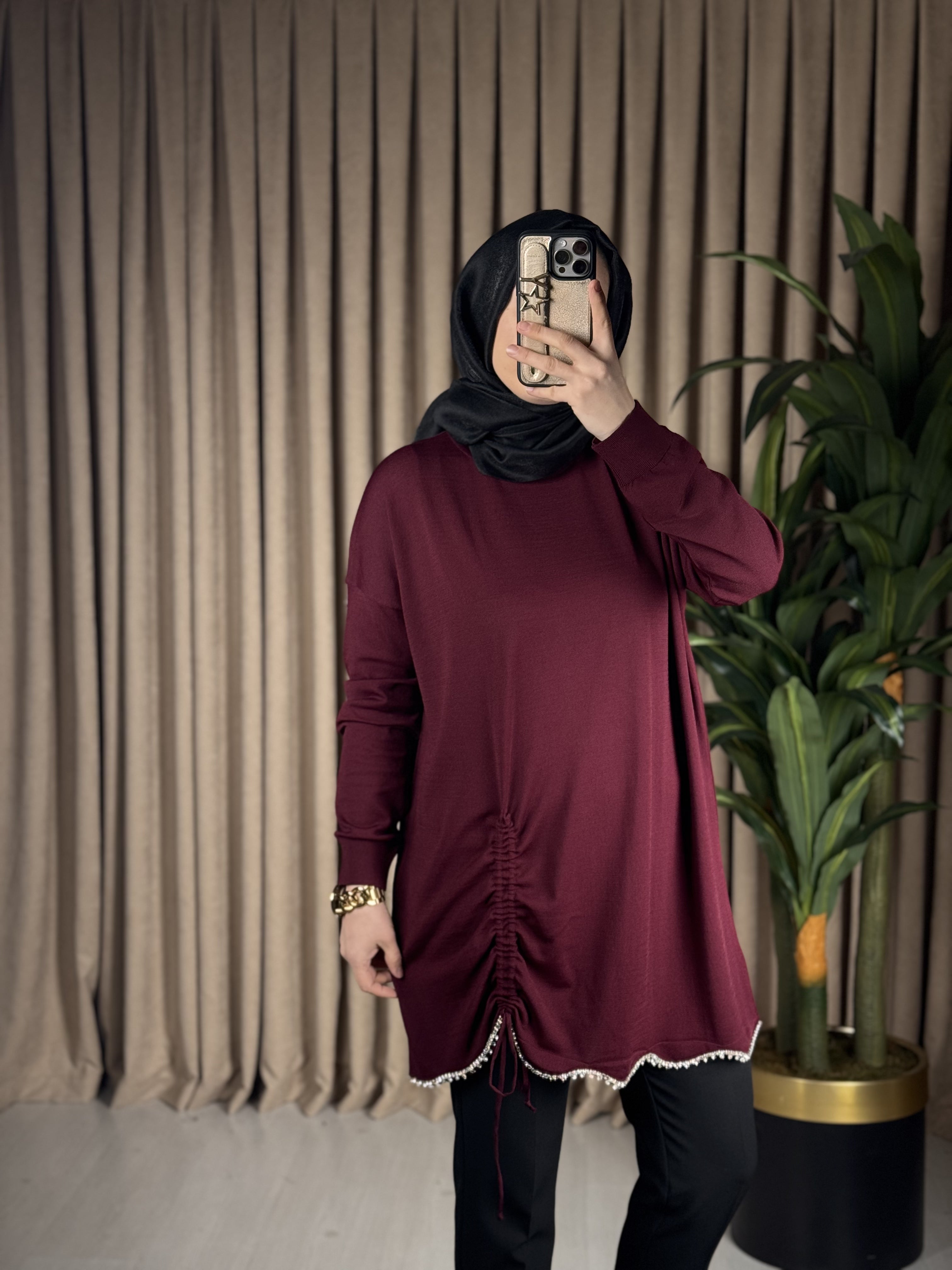 TAŞ DETAYLI BÜZGÜLÜ TUNİK