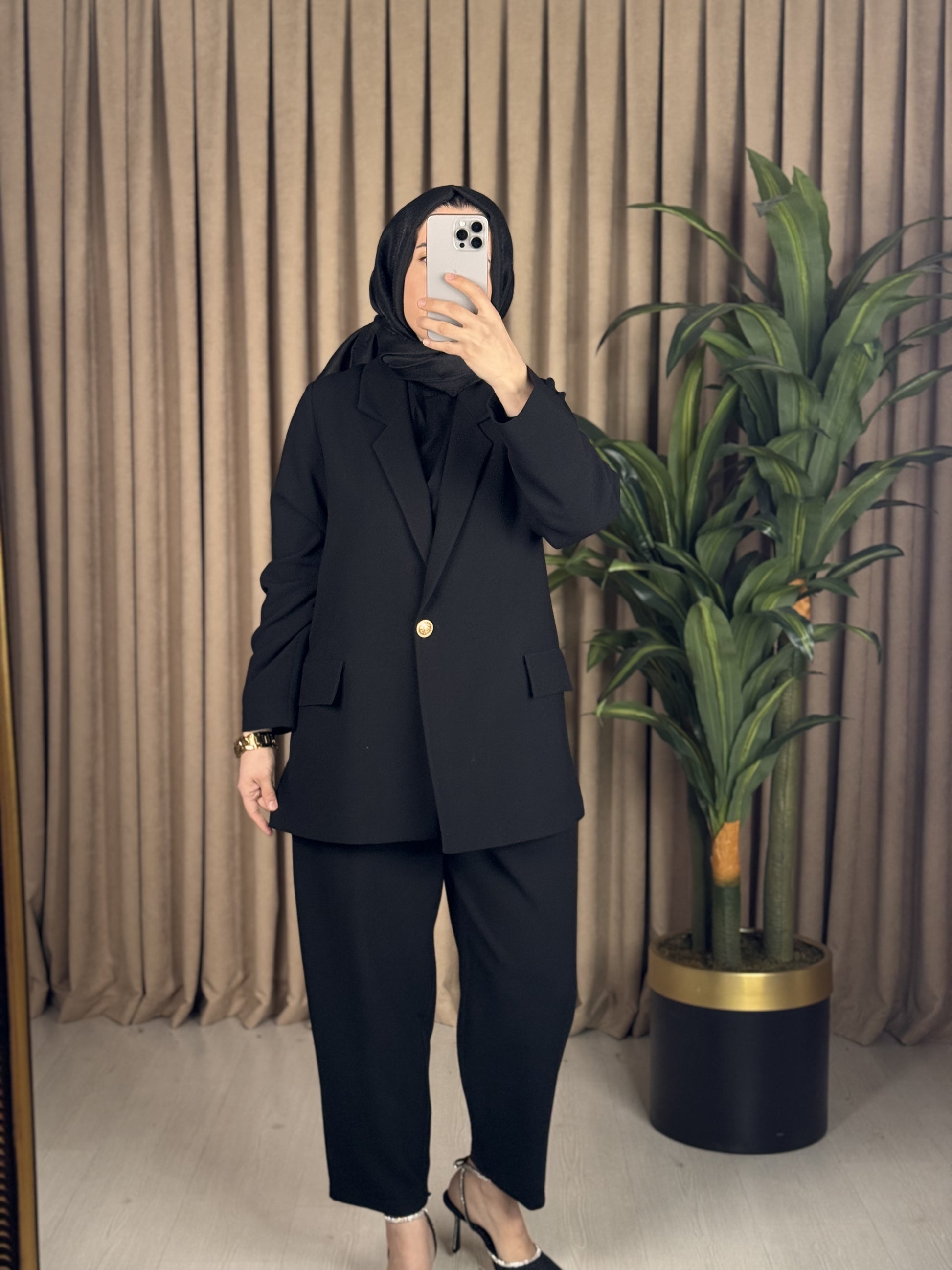 GHİSA BLAZER TAKIM
