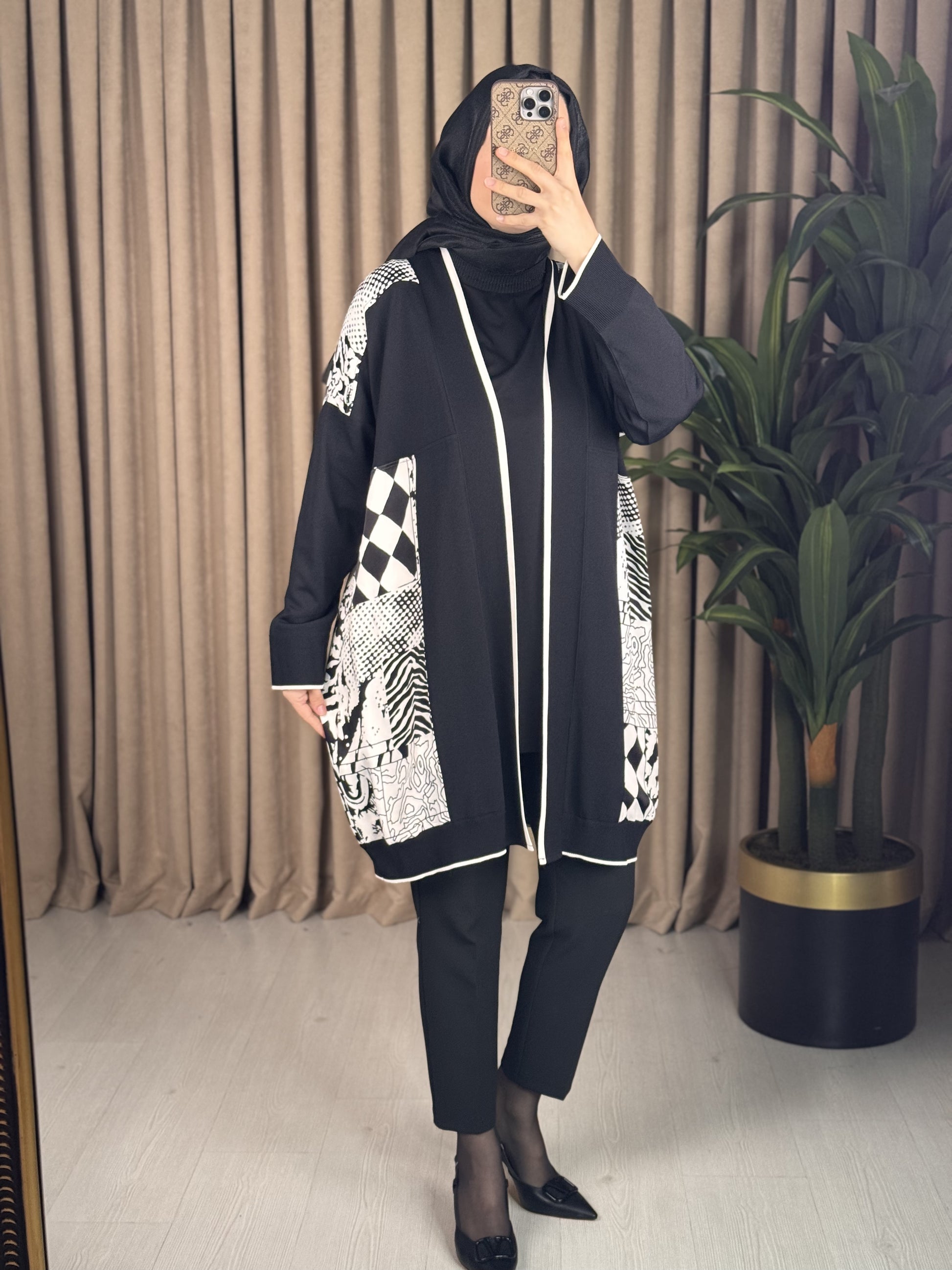 GHİSA DESENLİ HIRKA