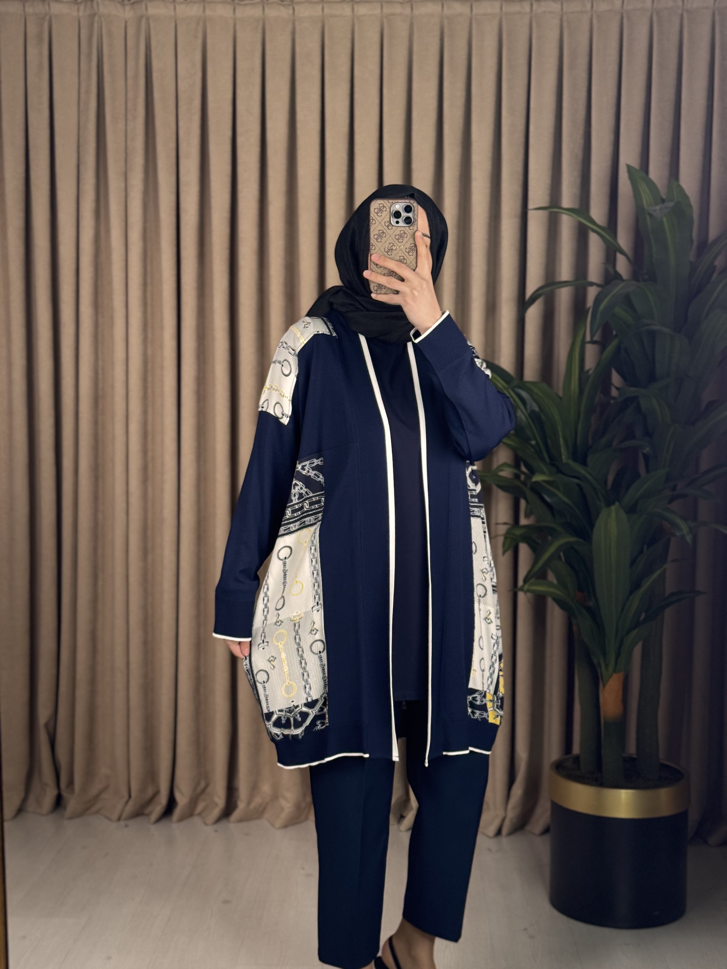 GHİSA DESENLİ HIRKA