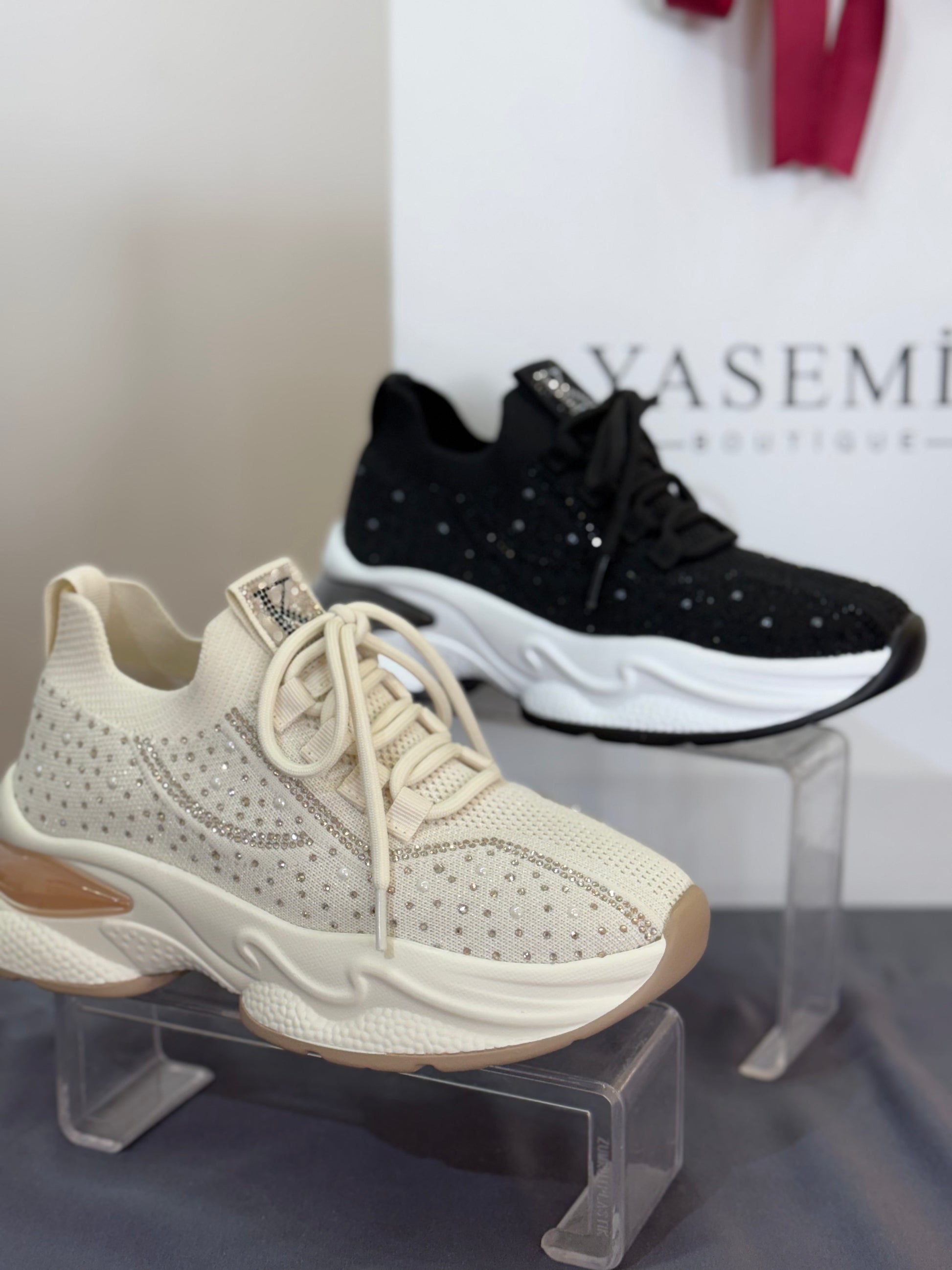 COMFORT TABAN TAŞLI SNEAKER