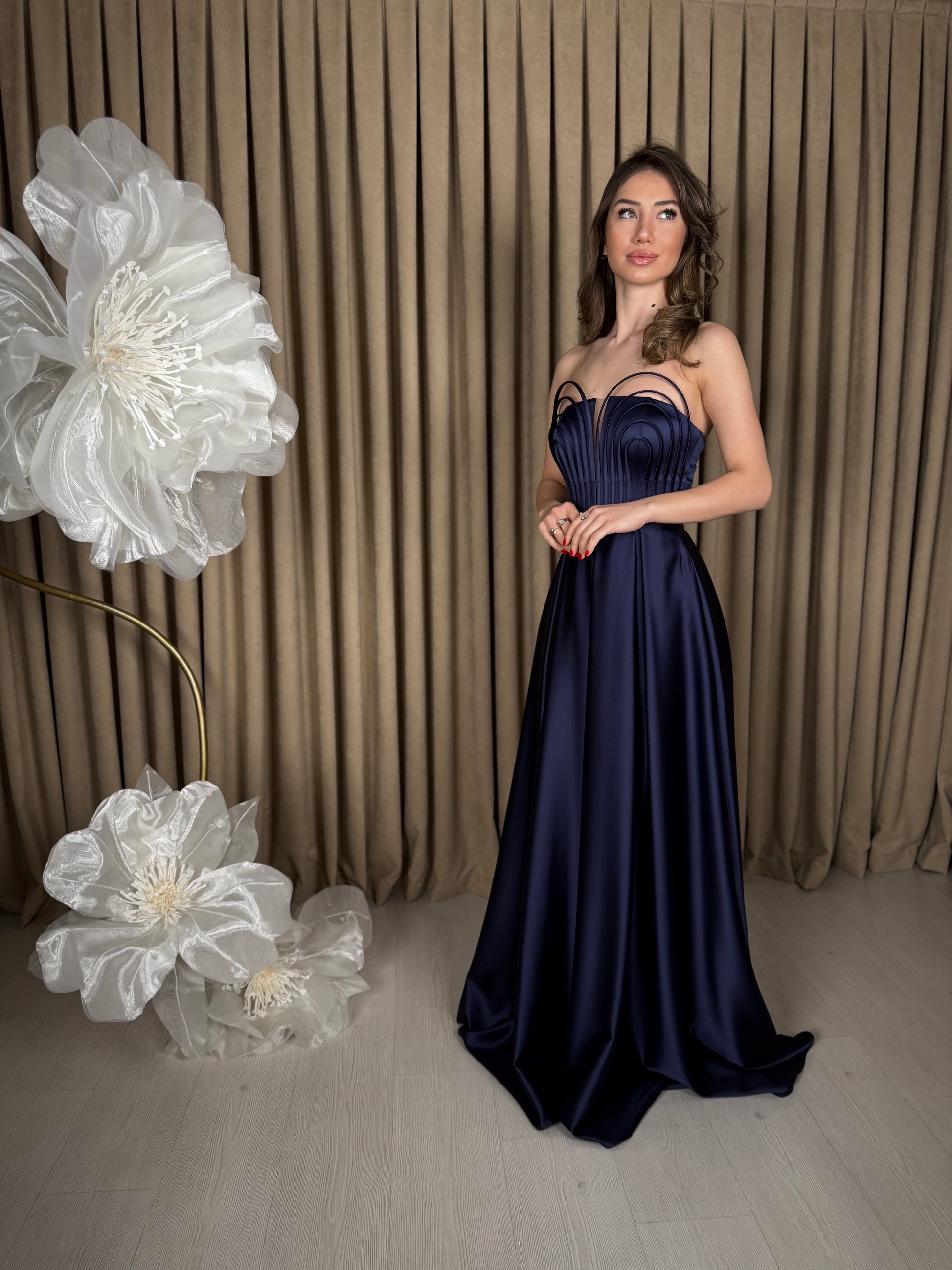 STRAPLEZ LARA ELBİSE