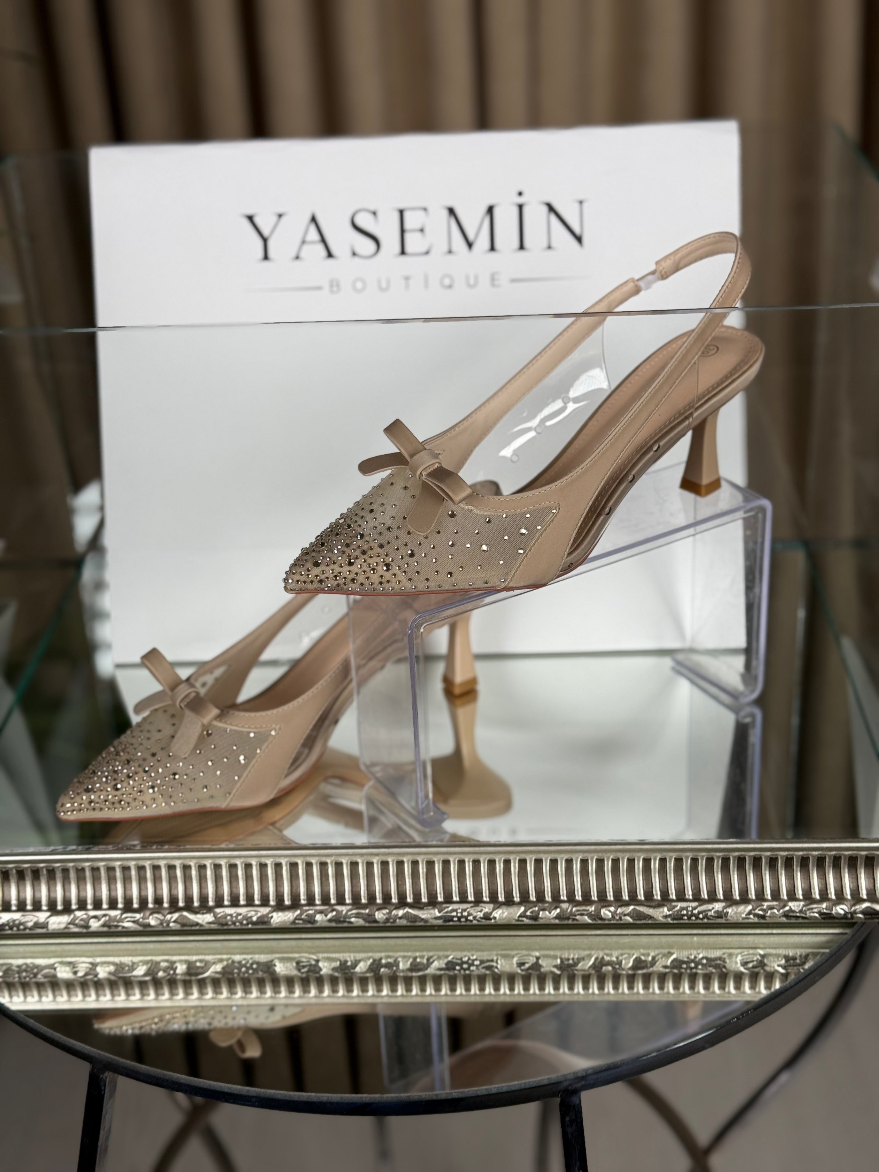 KRISTE BELL PARLAK TAŞLI ZARİF TOPUKLU AYAKKABI